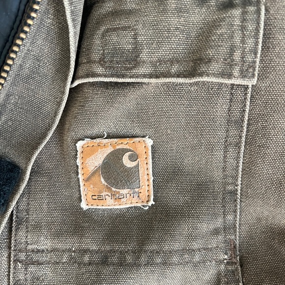 Carhartt Brown Jacket Sz LargeTall C26 Loose Fit Firm Duck Insulated Traditional - Picture 3 of 5
